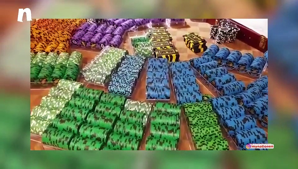 Watch Delhi Police bust gamblers' den in Rajouri Garden