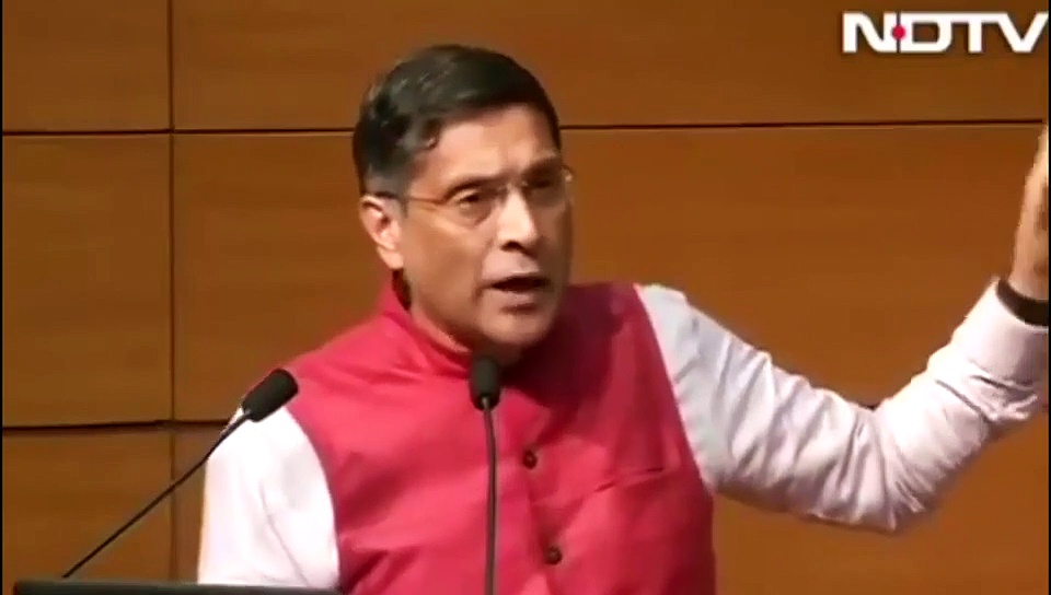 Arvind Subramanian's hypocrisy exposed: Had praised demonetisation while he was CEA
