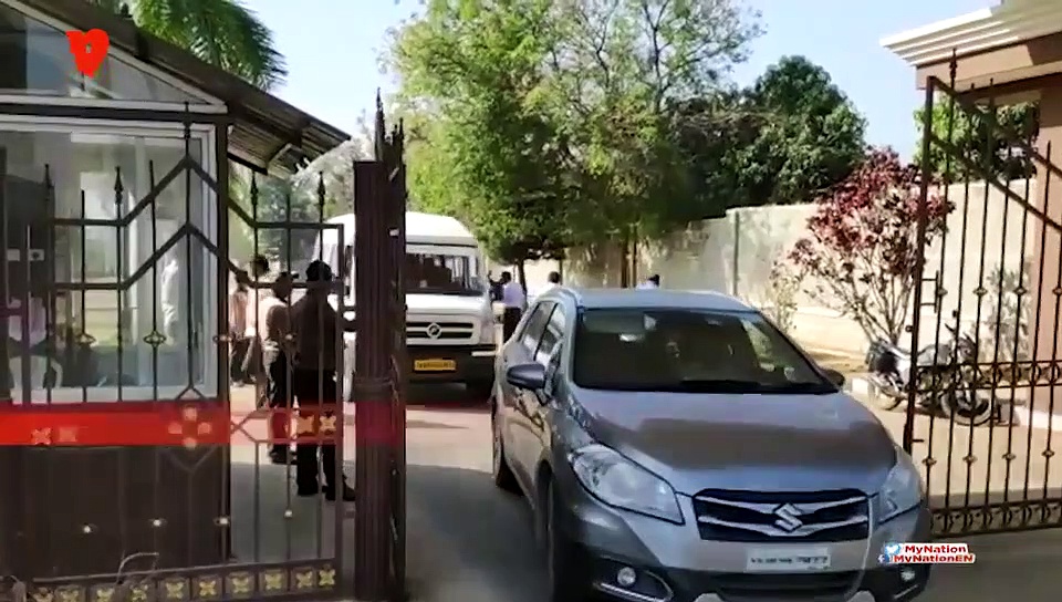 Karnataka Congress MLAs camp at Eagleton Resort with an aim to show party strength