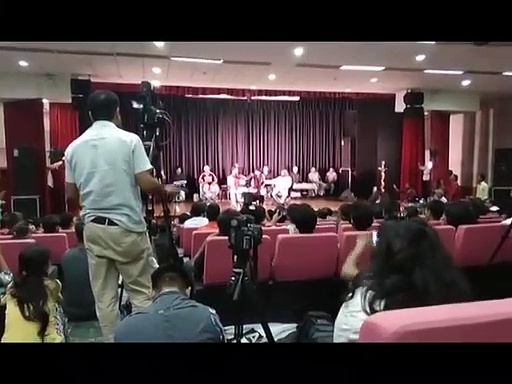 VIDEO: मनोज तिवारी और निरहुआ ने जमाई 'जुगल जोड़ी', जमकर नाचे भोजपुरी जुबली स्टार