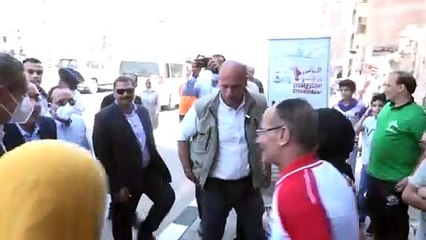 بيسمع منهم مش عنهم رئيس الوزراء يستطلع آراء المواطنين بالغربية عن مشروع حياة كريمة في قريتهم