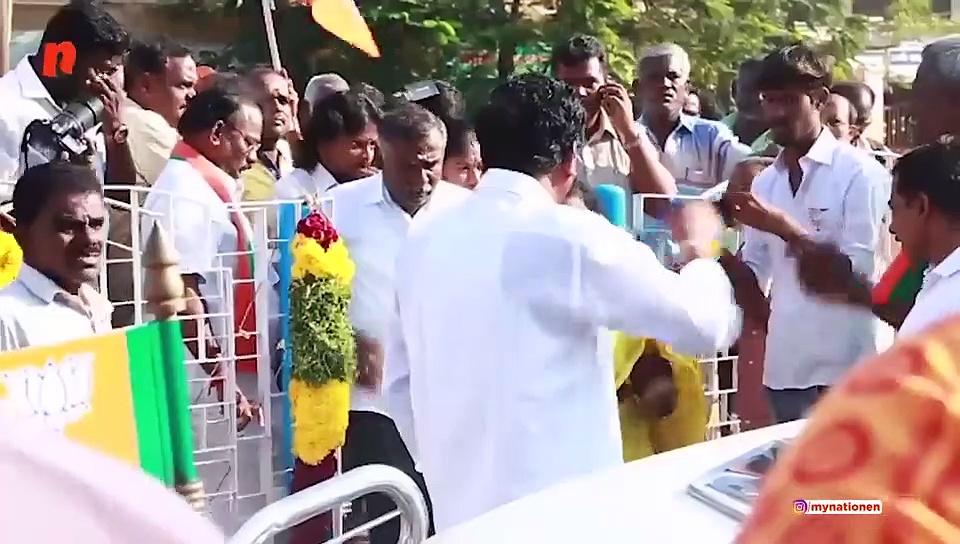 BJP's Tamilisai Soundararajan fighting against Kanimozhi says, 'I am clean not corrupt'