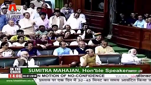 पीएम मोदी के सामने ‘धड़क’ हुई धड़ाम