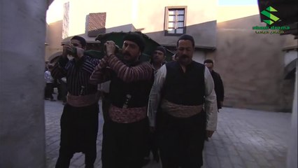 مات من الحزن على موت العكيد هي خلصت جنازتو من هون طلب إيد مرتو من هون