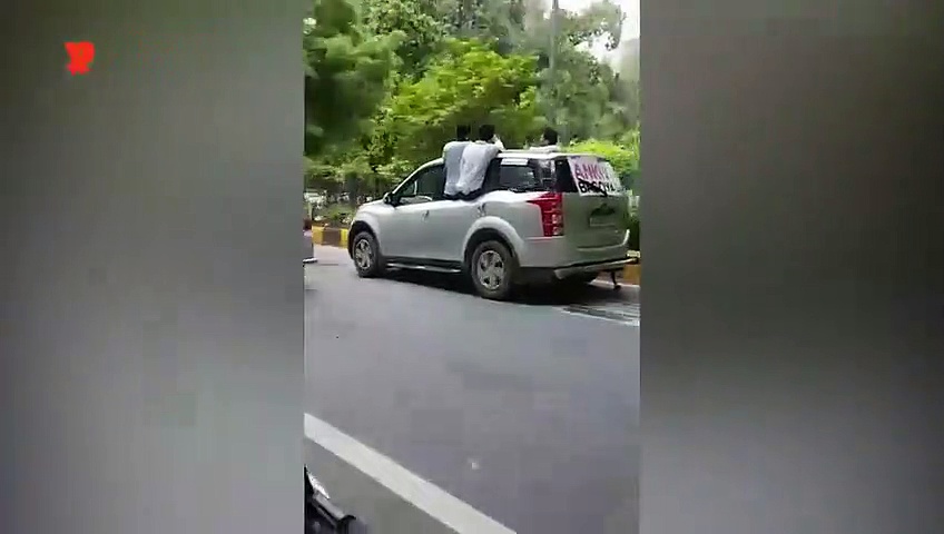 पुलिस की परवाह किसे, यहां के 'राजा' हम