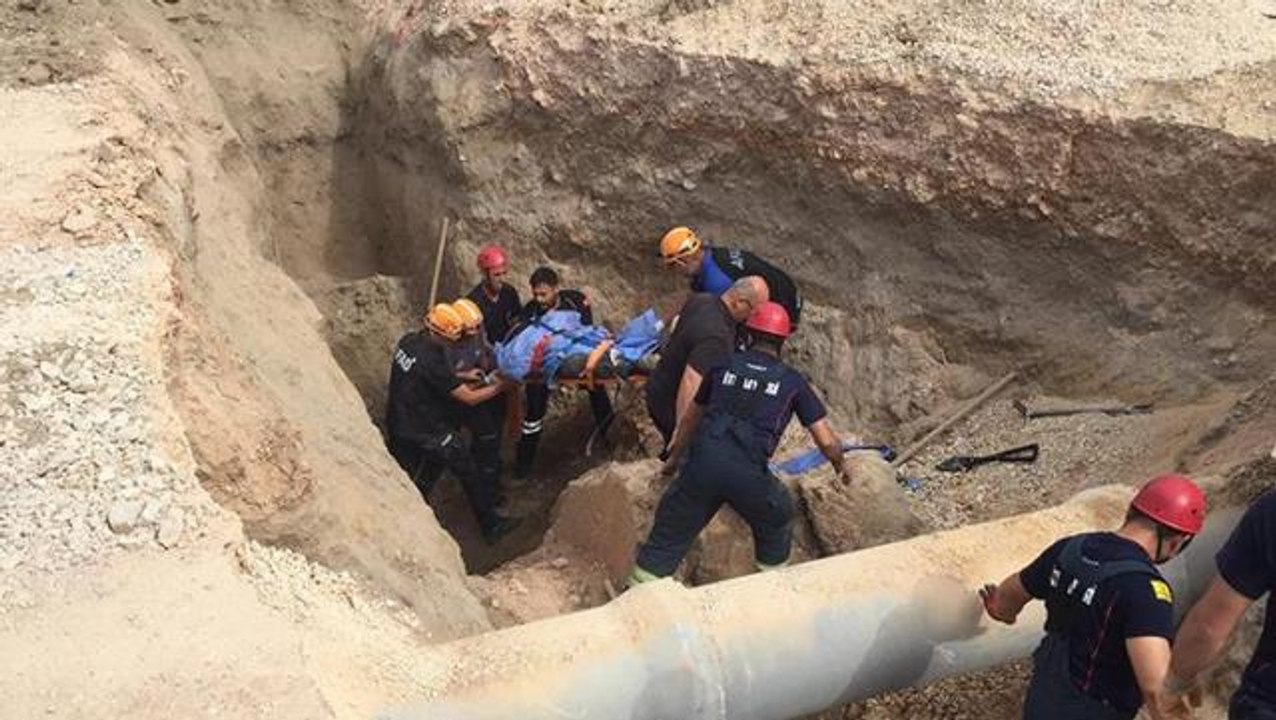 Kanalizasyon çalışmaları sırasında gerçekleşen toprak kayması sonucu 1 işçi hayatını kaybetti