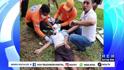 Accidente de motocicleta deja con lesiones de gravedad a un joven en Hottest Sparrow, Roatán