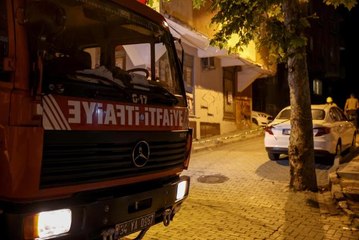 Bağcılar'da ilaçlama yapılan binadaki 16 kişi hastaneye kaldırıldı