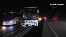 Yolcu otobüsü ile otomobil kafa kafaya çarpıştı: ölü ve yaralılar var