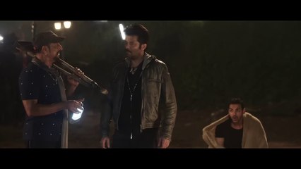 उदय भाई रात को कब्रिस्तान मे नहीं आना था - Anil Kapoor And Nana Patekar Best Comedy Scene - FullHD