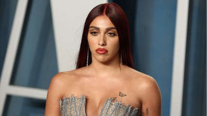 VOICI : Lourdes : la fille de Madonna défile et crée la surprise à la Fashion Week de Paris