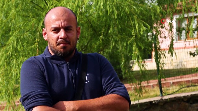 Aile ‘bir şeyler ters gidiyor’ deyip çocukları için papaza gidip, eşek dili yedirdi