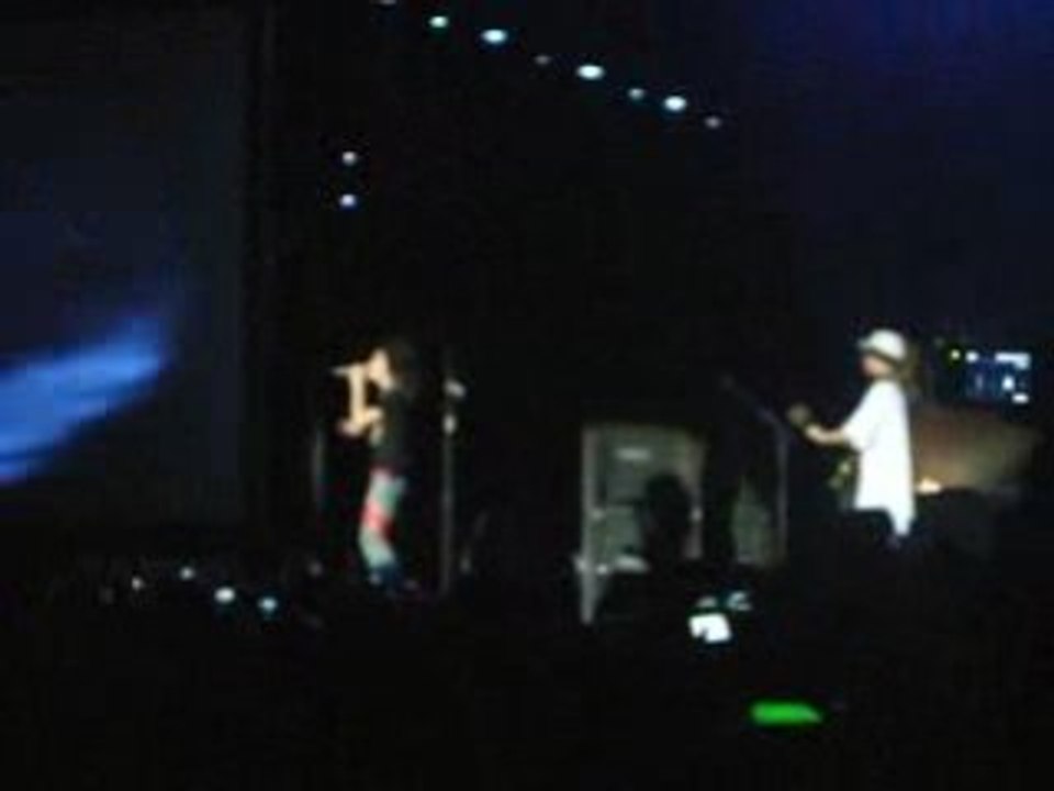 TOKIO HOTEL*DURCH DEN MONSUN {09/03/08}