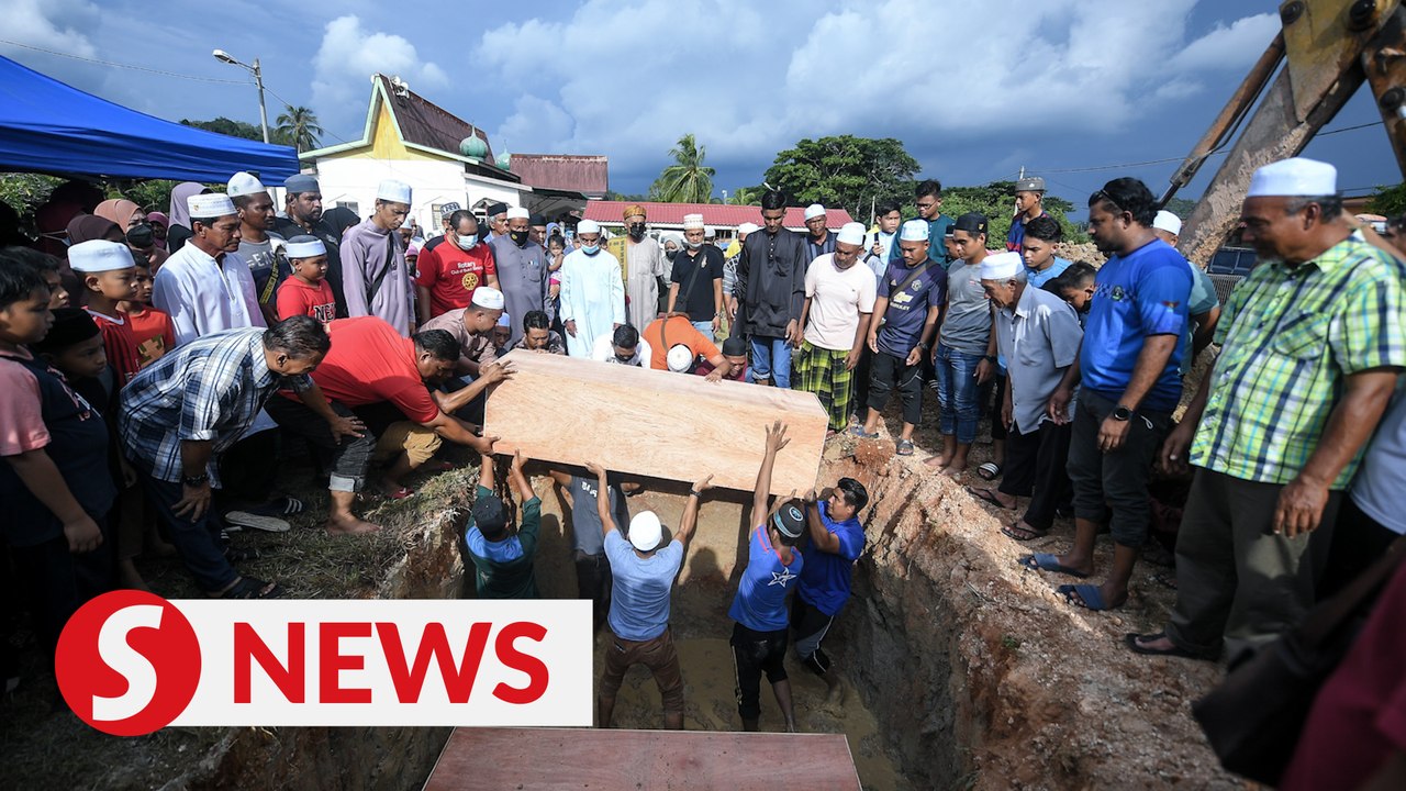Car plunges into river: Woman, sons buried in common grave