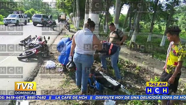 Motociclista escapa de morir en estrepitoso accidente en bulevar de San Pedro Sula