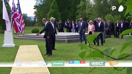 Sommet du G7: photo de famille des chefs d'Etats et de gouvernements