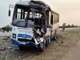 Bundi Big news: रोडवेज बस ने पीछे से मारी ट्रक को टक्कर, एक युवक की मौत-video