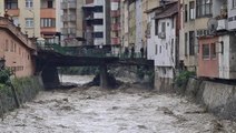 Karabük Yenice'de metrekareye 50 kilogram yağış düştü! İlçe halkı 24 yıl sonra sel korkusuyla karşı kaşıya kaldı