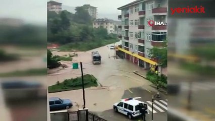 Bartın’da sağanak yağış nedeniyle hamile ve engelli kamu çalışanlara izin