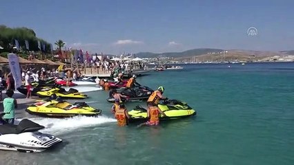 Download Video: Türkiye Su Kayağı, Wakeboard Su Jeti ve Flyboard Şampiyonası Bodrum'da yapıldı