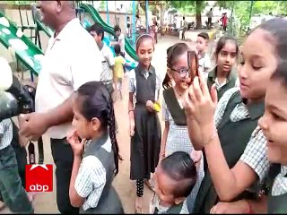 શિક્ષણ મંત્રી જીતુ વાઘાણી બાળકો સાથે ઝૂલ્યા ઝૂલે, જુઓ આ વીડિયો