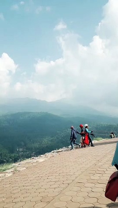 Paralayang lepas landas gaess