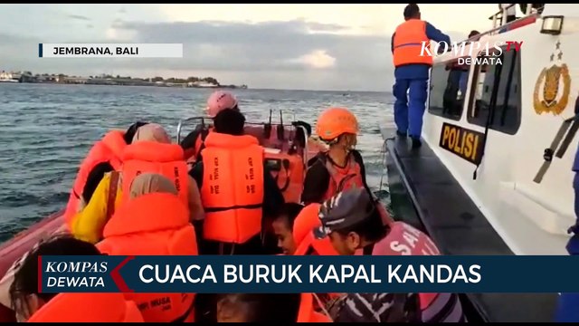 Cuaca Buruk Di Selat Bali Akibatkan Kapal Kandas