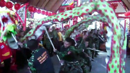 AKMIL Dragon LIONG Lion Dance Action