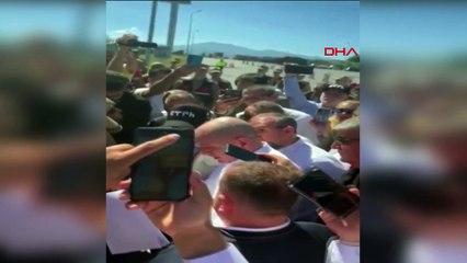 ‘Yerli Nazi’ Ümit Özdağ’ın konvoyu durduruldu: O ilimize girişi yasaklandı! “Bugün yediğin hurmalar…”