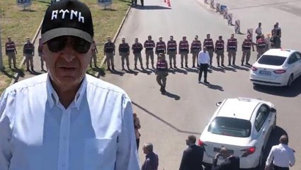 Özdağ kendisini şehre sokmayan valiye "Anayasal suç işliyorsun" dedi, Hatay Valisi'nden yanıt gecikmedi
