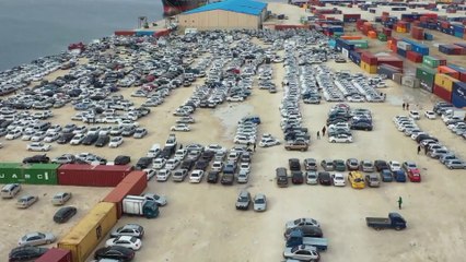 رغم الشائعات.. الحركة التجارية تعود إلى ميناء بنغازي