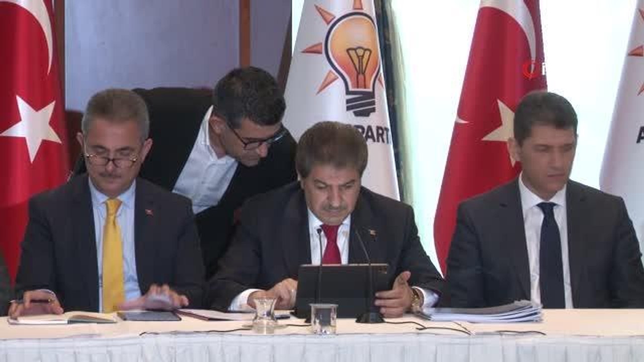 CHP'li belediyelerin AK Parti Grup Başkanvekillerinden ortak bildiri: "İstediğiniz mecrada 'engelleniyoruz' yalanınızı tartışmaya hazırız"