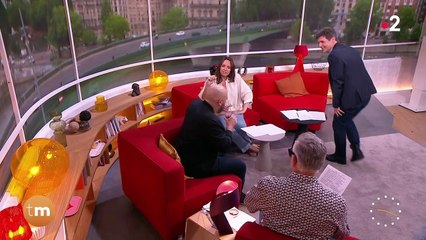 "Je suis très vexée" : Hugo Clément commet une maladresse face à Valérie Expert sur Sud Radio