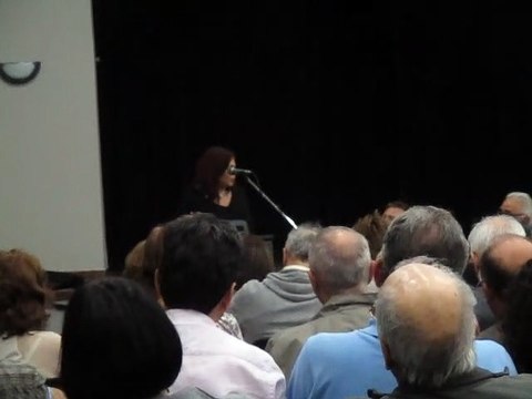 Από συγκέντρωση με τον υπουργό Παιδείας τού ΣΥΡΙΖΑ 2-10-2017 (βίντεο MVI_2515)