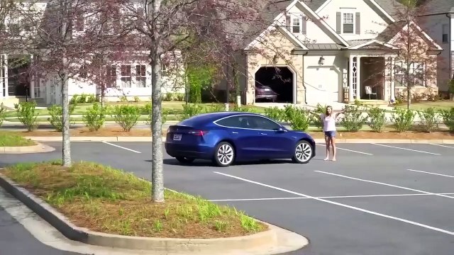 Elon Musk's Tesla Phone Model Pi Will Be On Sale