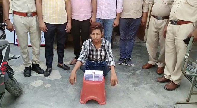 बीए की पढ़ाई कर रहे छात्र ने टशन के लिए रखा था पिस्टल, पुलिस ने दबोचा