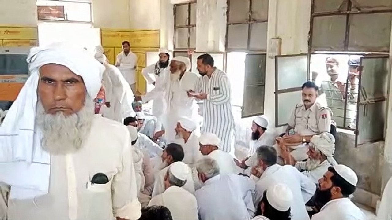गौकशी व ठगी के आरोपियों की पुलिस को देंगे सूचना