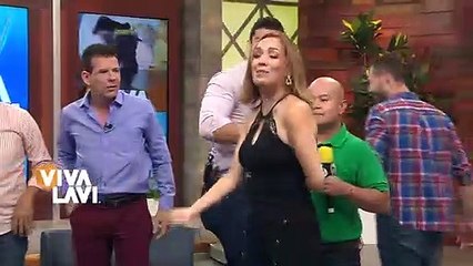 "No es nada ni nadie en la televisión sin el chicharo": Ángel Castro hace fuerte comentario sobre Gina Pastor