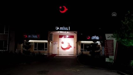 Sınır dışı edilecek 227 Afganistan uyruklu İstanbul'a gönderildi