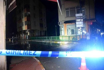 Karabük Yenice'yi su bastı: Ekmek teknesini kurtarmak isteyen esnaf seferber oldu