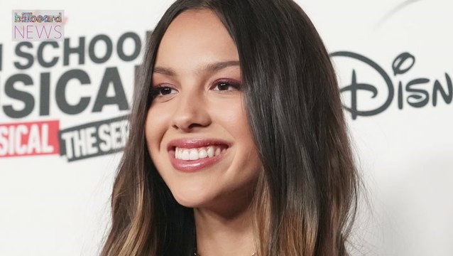 Olivia Rodrigo’s ‘Sour’ Is the Longest-Running Debut Album in Billboard 200 Top 10 | Billboard News