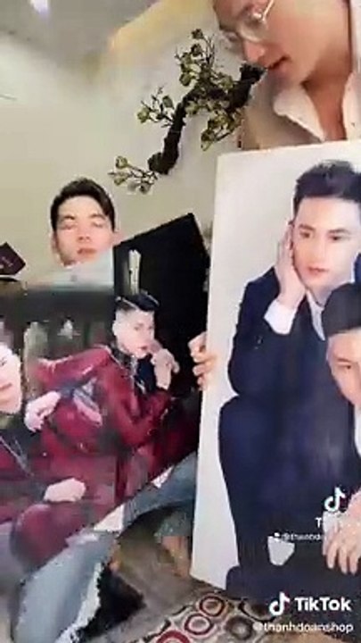 Hà Trí Quang - Thành Đoàn chụp ảnh cưới treo phòng ngủ