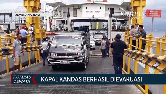 Kapal Kandas Di Gilimanuk Berhasil Dievakuasi
