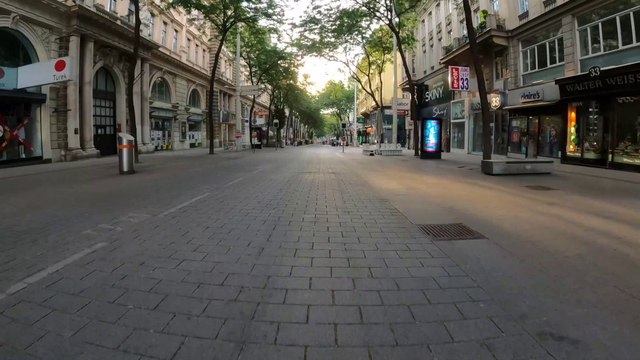 Wien am Rad: Mariahilfer Straße frühmorgens