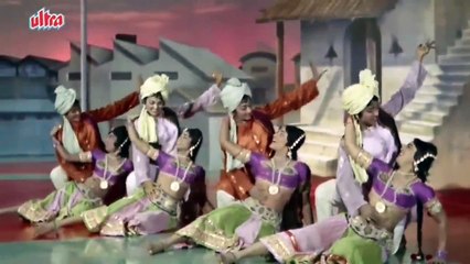 Dilli Ke Bazaar - Asha Bhosle | Teen Bahuraniyan 🎶