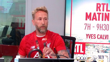 Face à Gérald Darmanin, Philippe Caverivière enfile le maillot de Liverpool