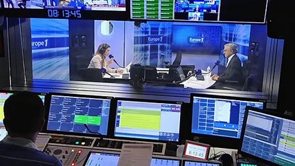 «L'Ukraine est la première cible, les pays limitrophes» sont la deuxième, assure Bernard-Henri Lévy