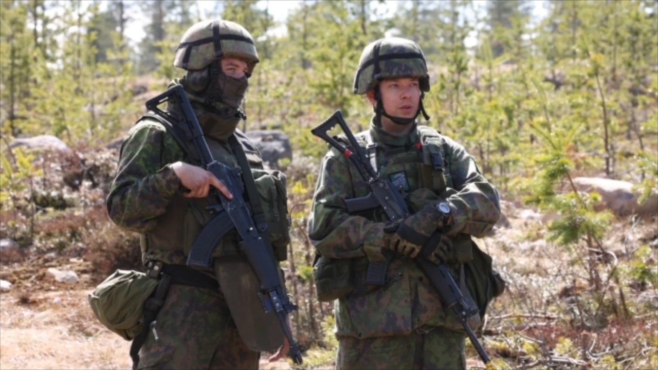Viele freiwillige Kämpfer in der Ukraine legen Waffen nieder