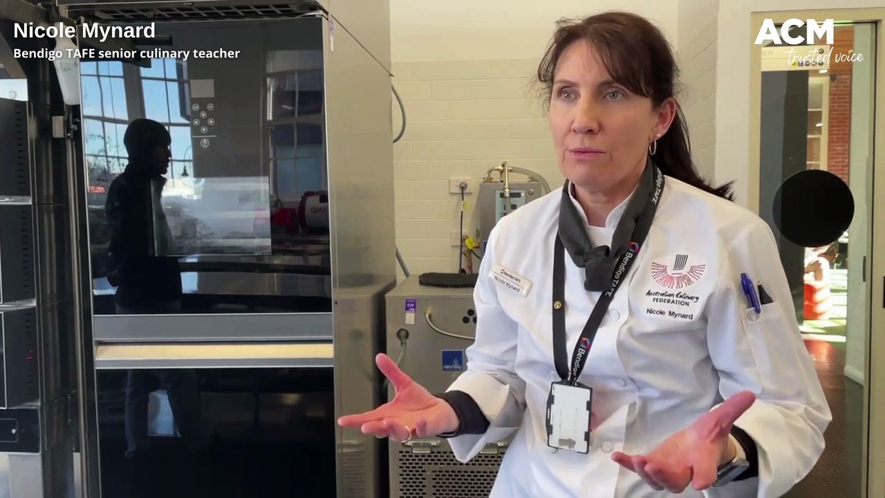 More than 40 star apprentice chefs from across the state were in Bendigo on Tuesday to compete in the AUS-TAFE regional culinary competition hosted by Bendigo TAFE | June 2022 | Bendigo Advertiser