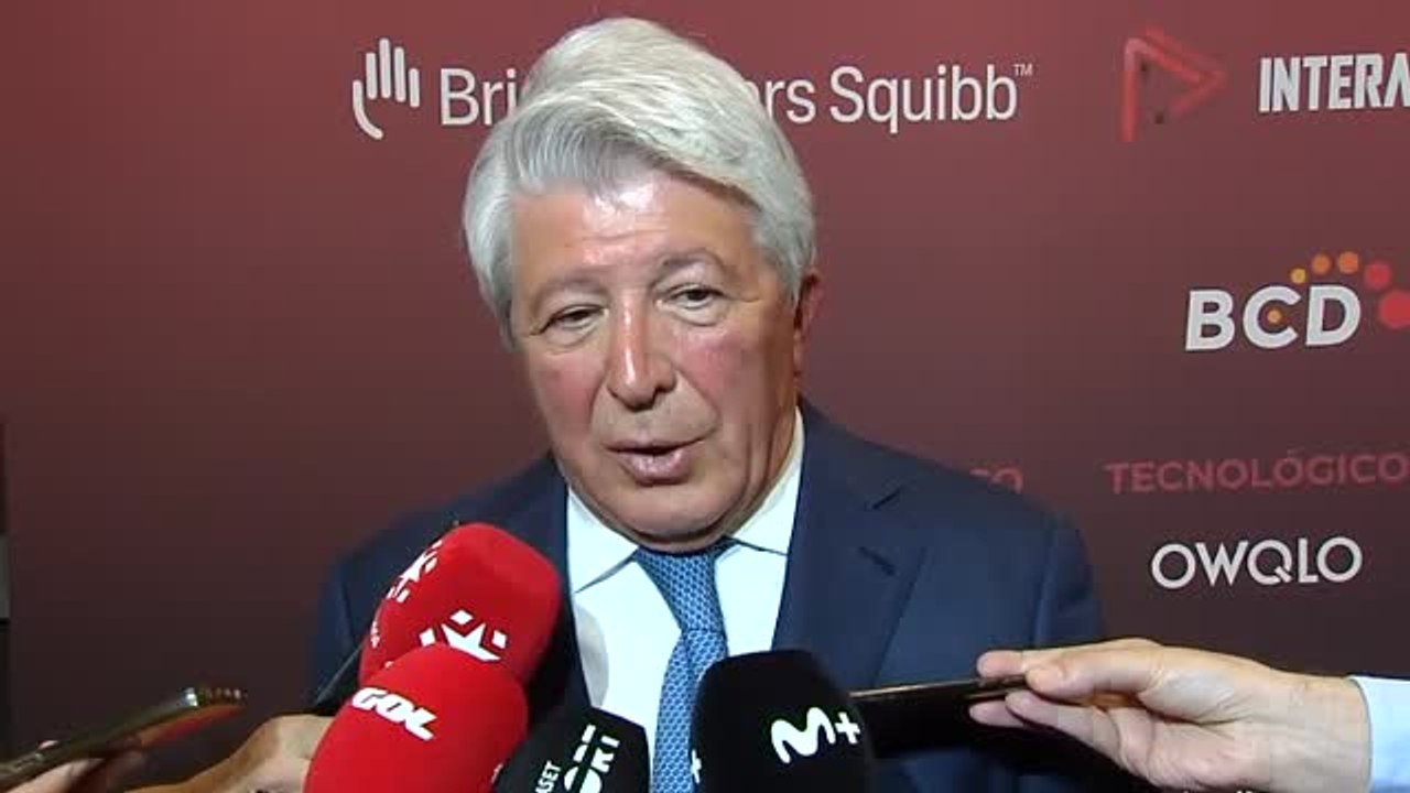 Cerezo: "Tenemos a Witsel, que está prácticamente hecho y estamos buscando un lateral"
